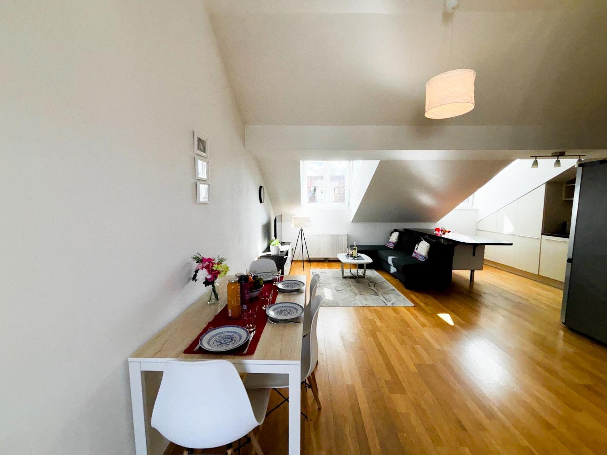 Apartamento Sonniges Mit Terrasse, 15min Ins Zentrum *