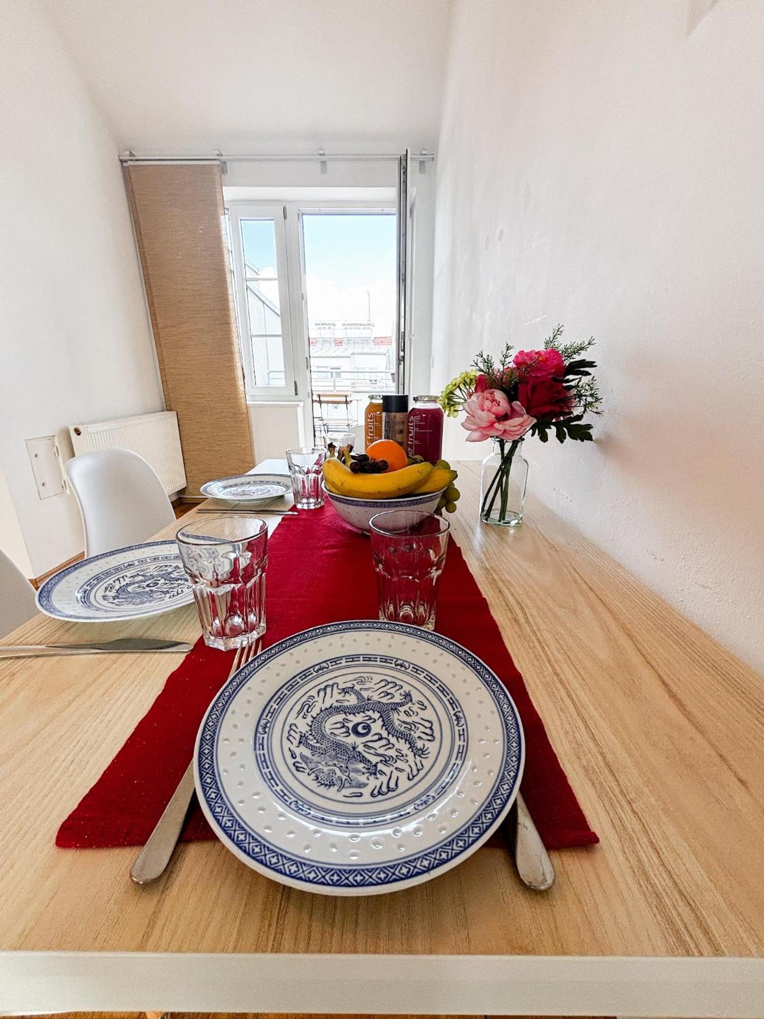 Sonniges Mit Terrasse, 15min Ins Zentrum Apartamento